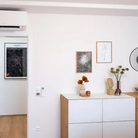 Mh Living - 23 - Scandinavian Living Dream In Center *